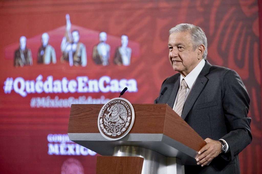 Dialogaría con gobernadores, pero sin “politiquería”: AMLO