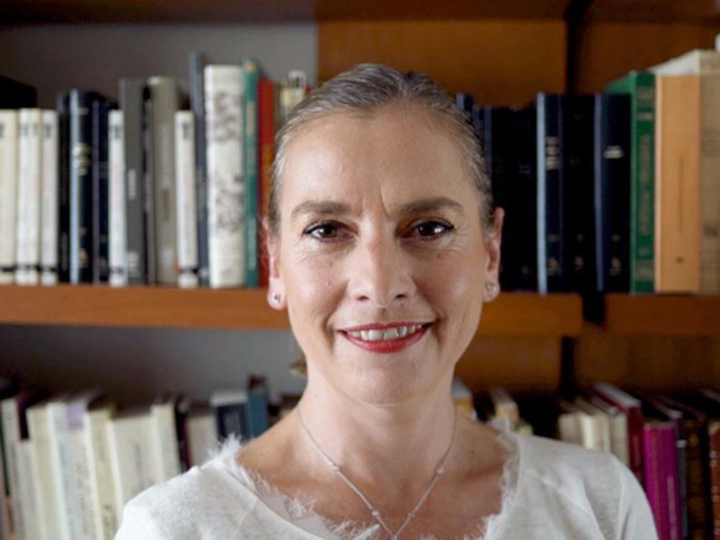 Con tema de Serrat, responde Gutiérrez Müller a críticas contra el ‘plan B’