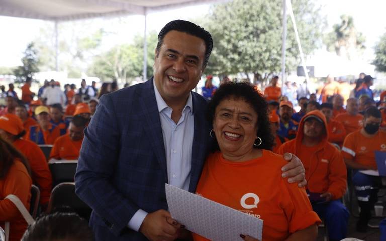 Resultan heridas tres menores de edad tras volcadura