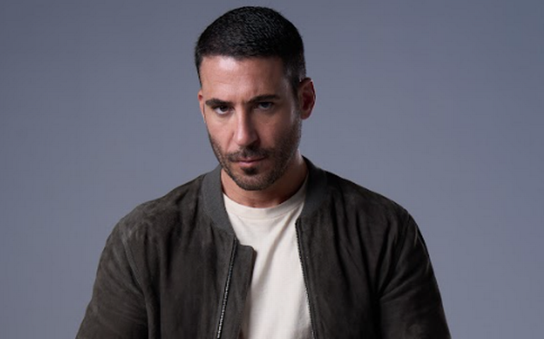 Miguel Ángel Silvestre estrena la segunda temporada de la serie 30 monedas