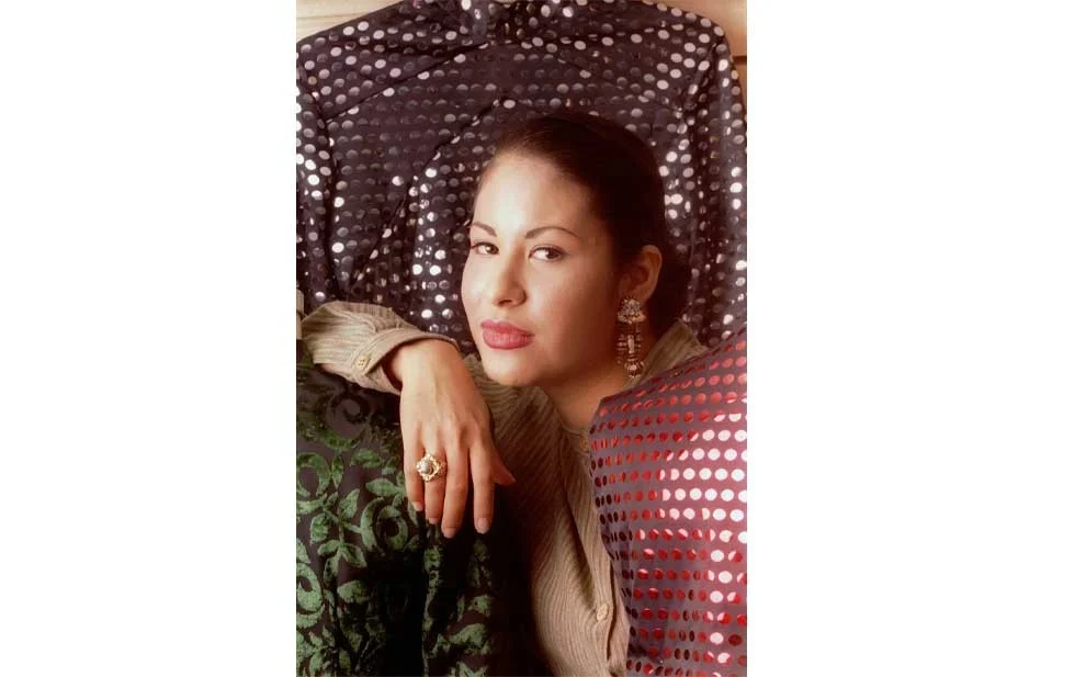 Selena: una guia visual de su look