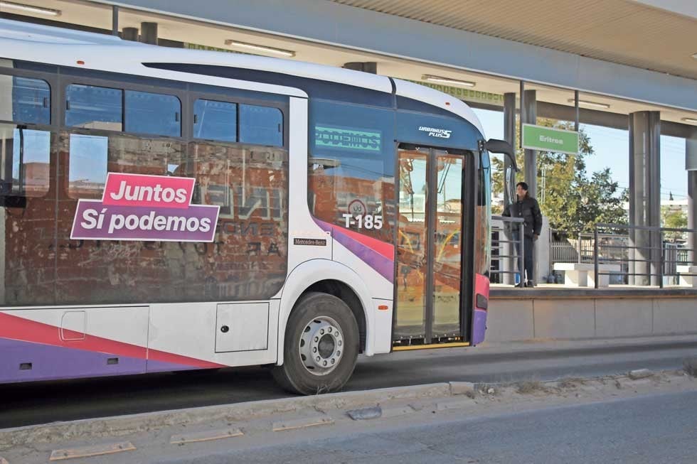 Piden que se pueda acceder al Juárez Bus con patinetas