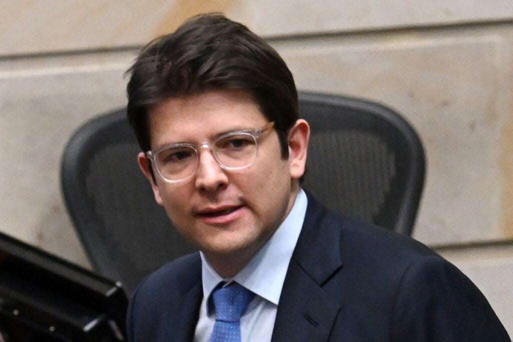 Miguel Uribe Turbay, víctima de la violencia política