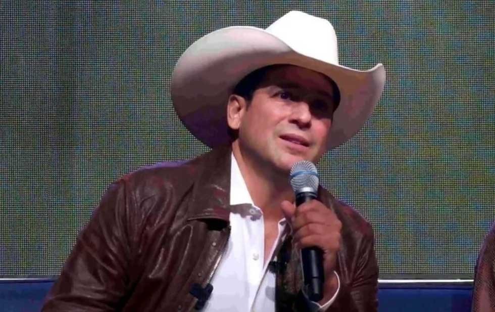 Se postula Bobby Pulido para Congreso de Texas